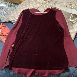 Medium vintage maroon shirt
